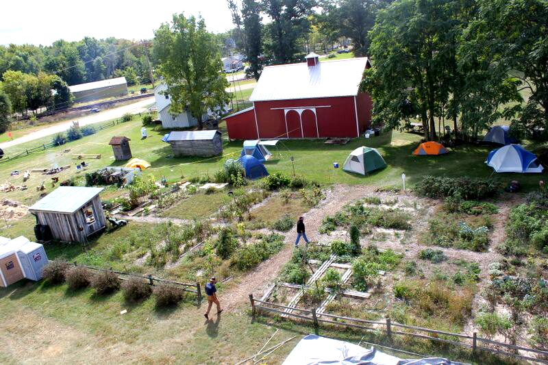 comm garden