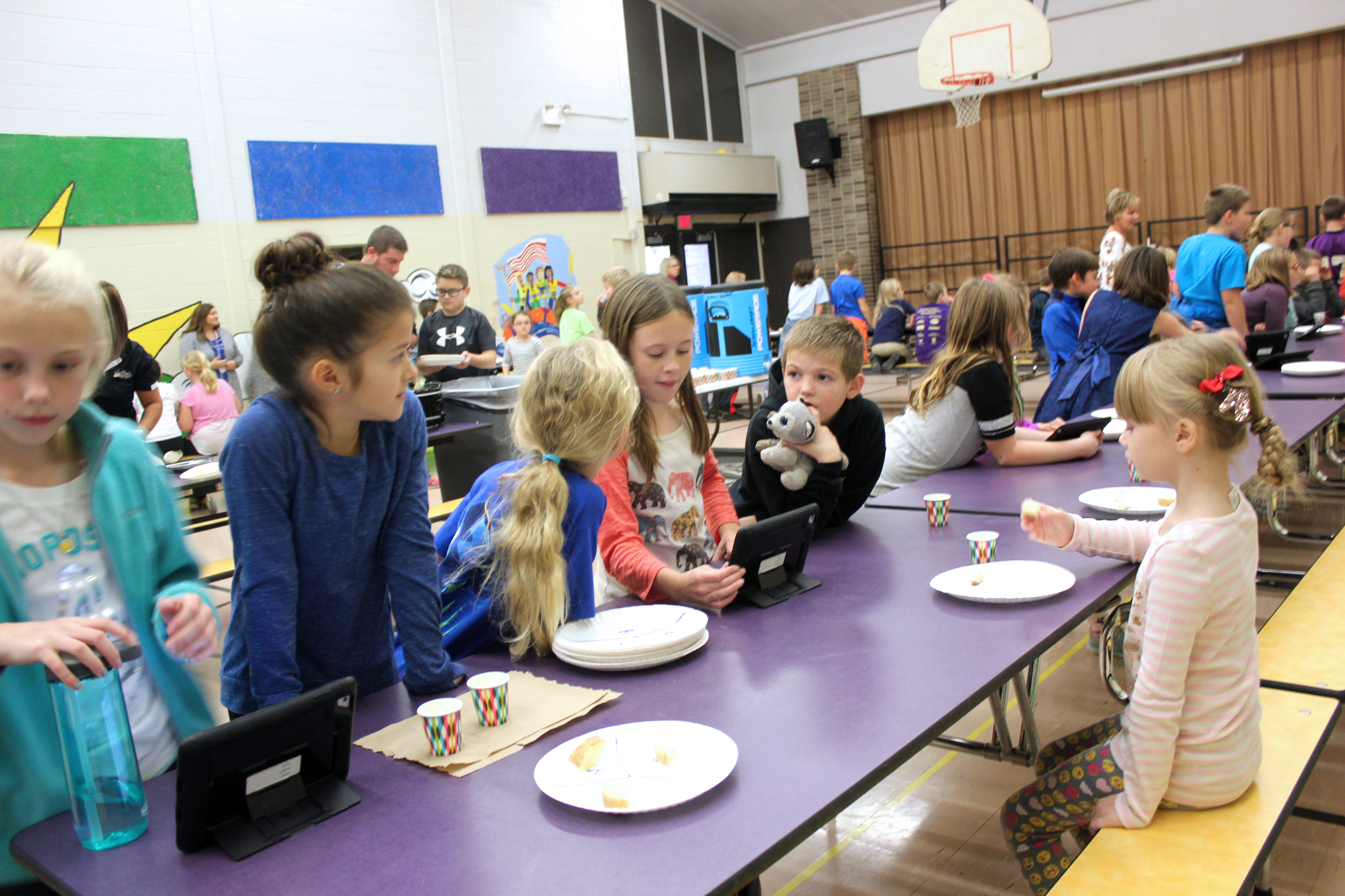 sch school bd 2 facilities