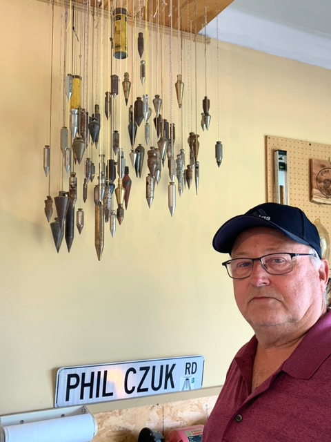 Schoolcraft collector goes plumb loco