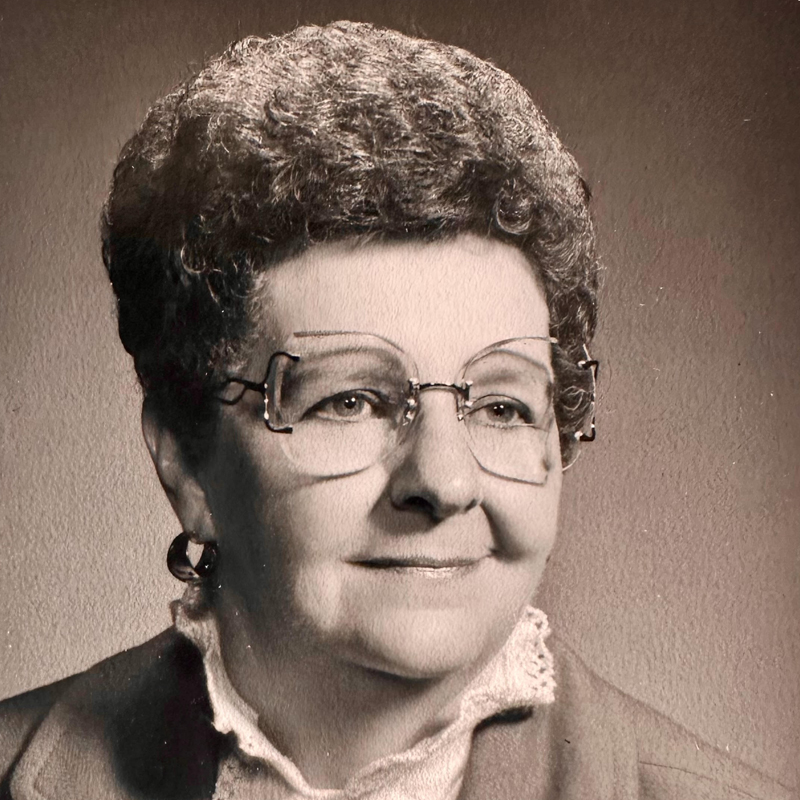 Barbara Jean (Hook) Stafinski.